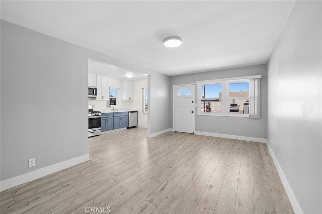 1612 Orange Ave - Photo 1