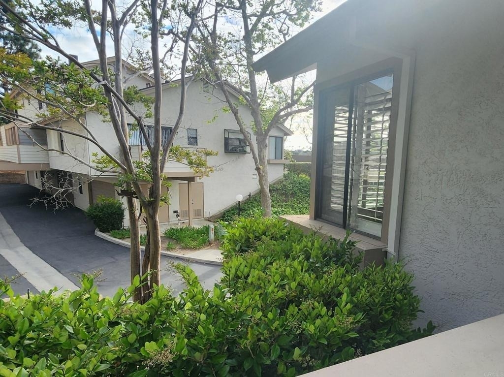 4531 Chateau Drive Drive - Photo 1