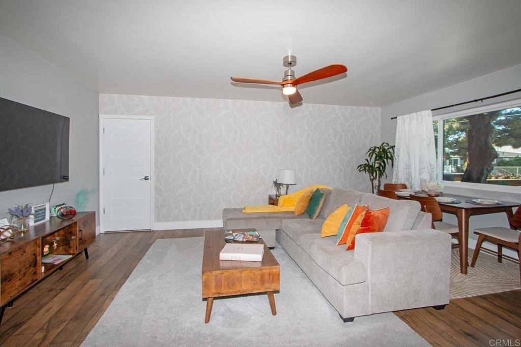 907 California Street - Photo 14