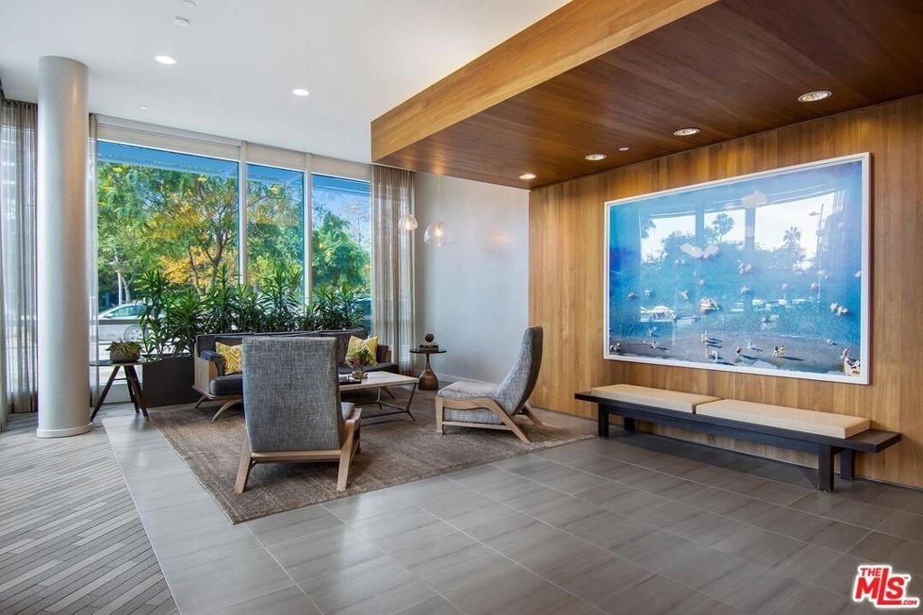 1705 Ocean - Photo 5