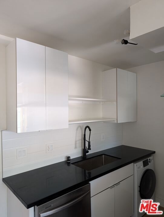 2626 Cloverfield Boulevard - Photo 7