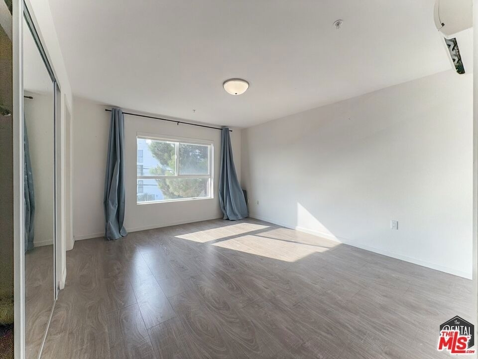 4980 S Centinela Avenue - Photo 9