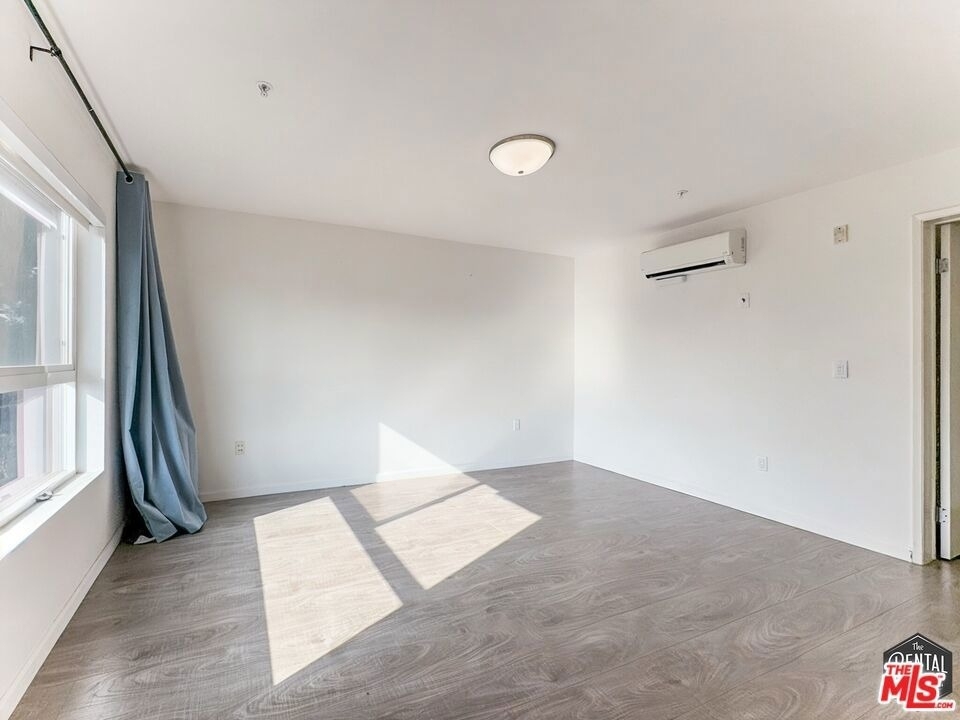4980 S Centinela Avenue - Photo 10