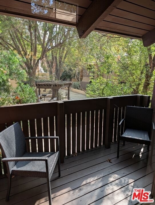 18350 Hatteras Street - Photo 14
