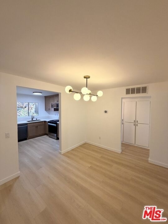18350 Hatteras Street - Photo 6
