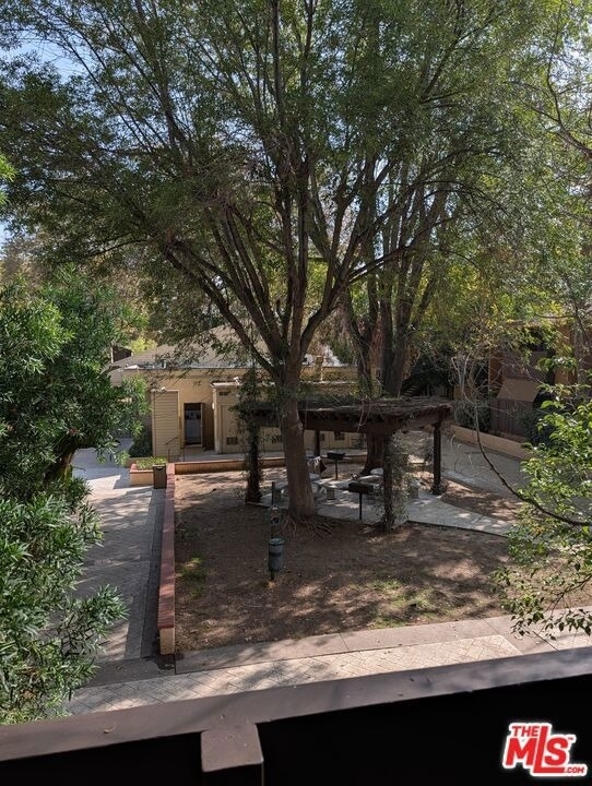 18350 Hatteras Street - Photo 15
