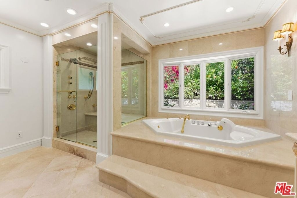 1725 Loma Vista Drive - Photo 16