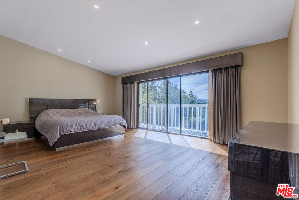 2637 Angelo Drive - Photo 33