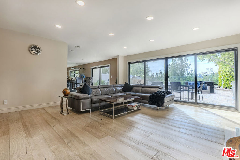 2637 Angelo Drive - Photo 29