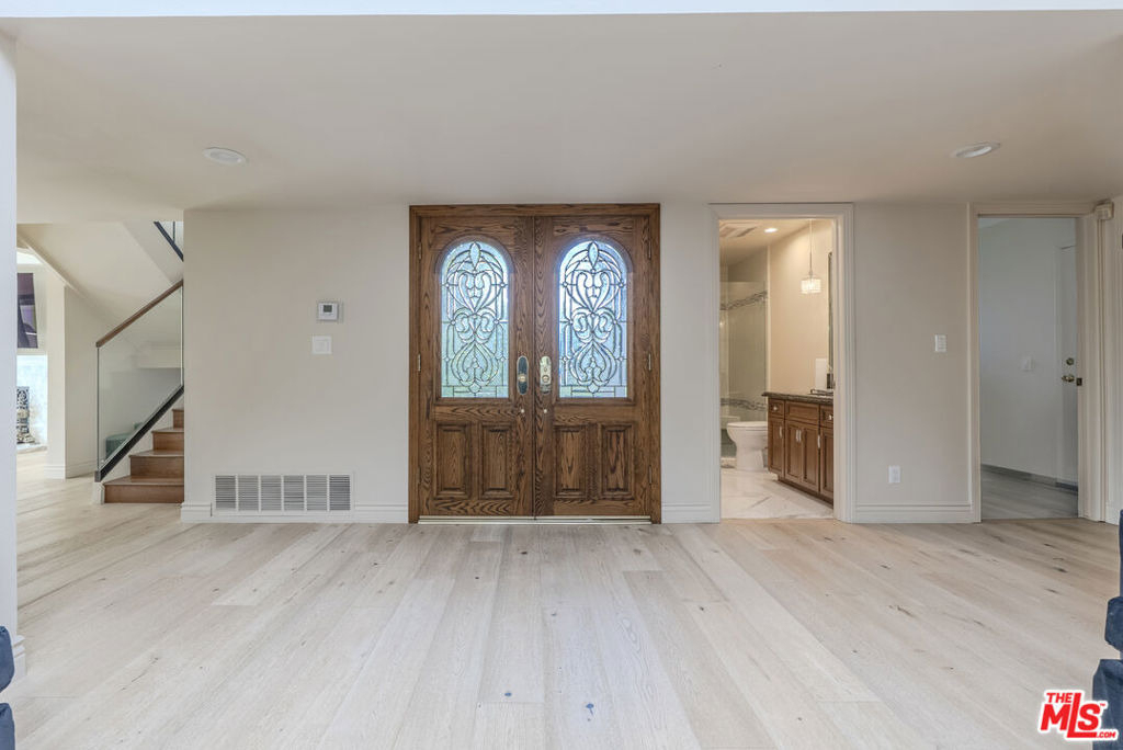2637 Angelo Drive - Photo 4