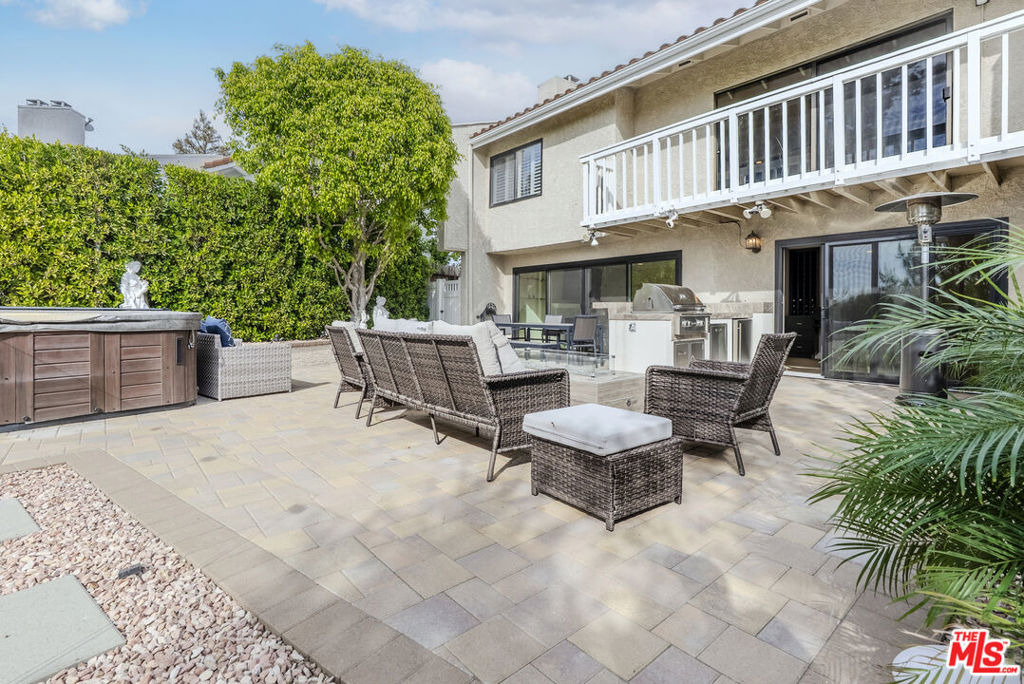 2637 Angelo Drive - Photo 16