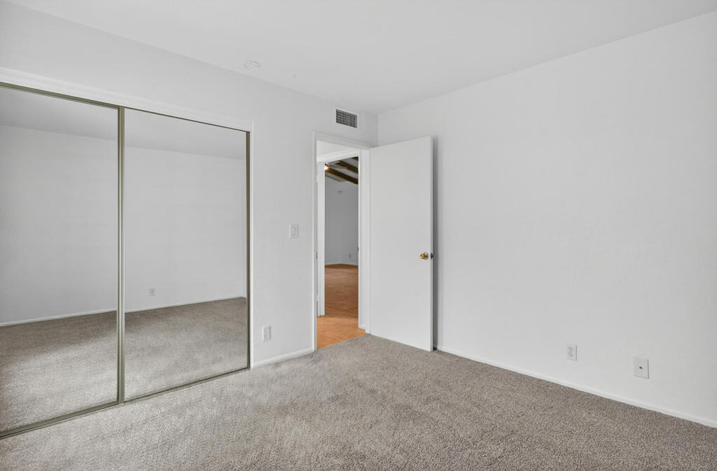 1050 E Ramon Road - Photo 21