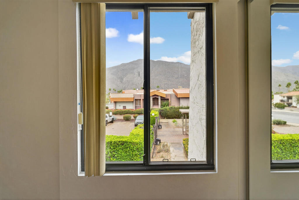 1050 E Ramon Road - Photo 17
