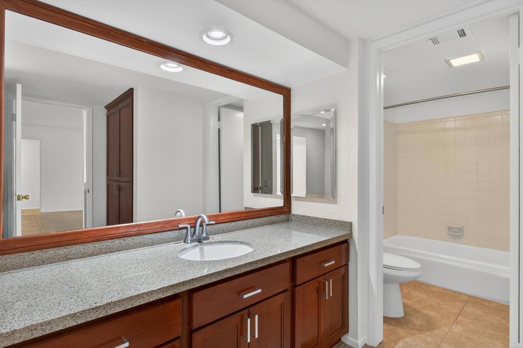 1050 E Ramon Road - Photo 14
