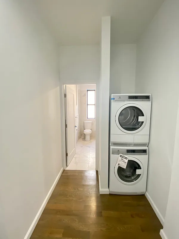 660 West 180th Street - Photo 7