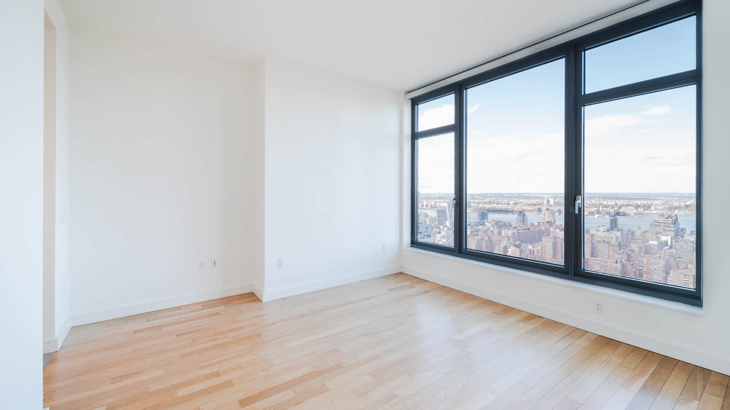 105 W 29th Street - Photo 12
