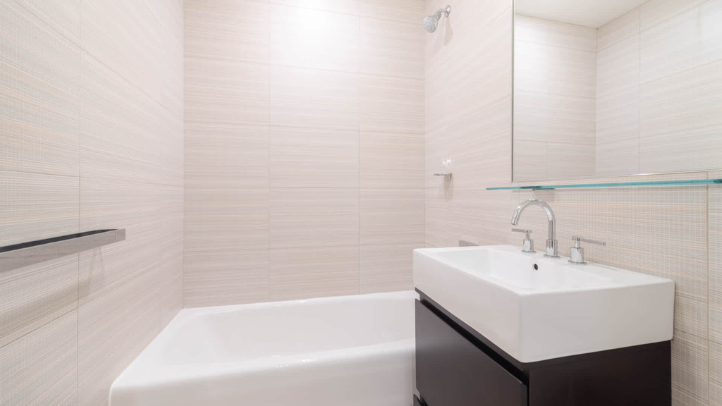 105 W 29th Street - Photo 18