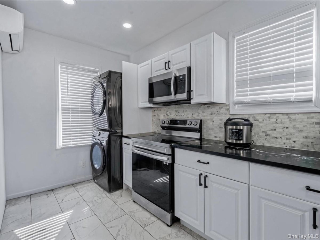 21 James Ll Burrell Avenue - Photo 2
