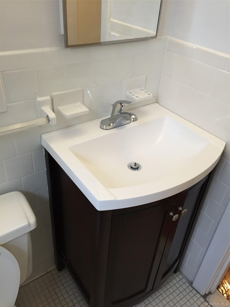 8 Parkway Terrace - Photo 1