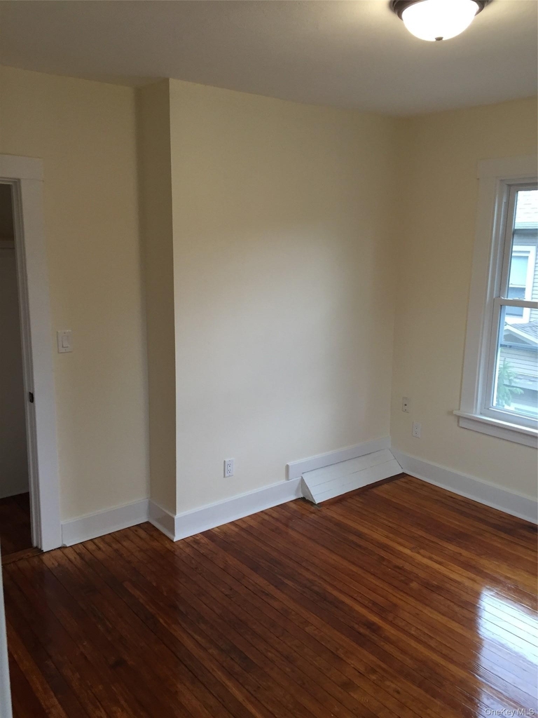 8 Parkway Terrace - Photo 3