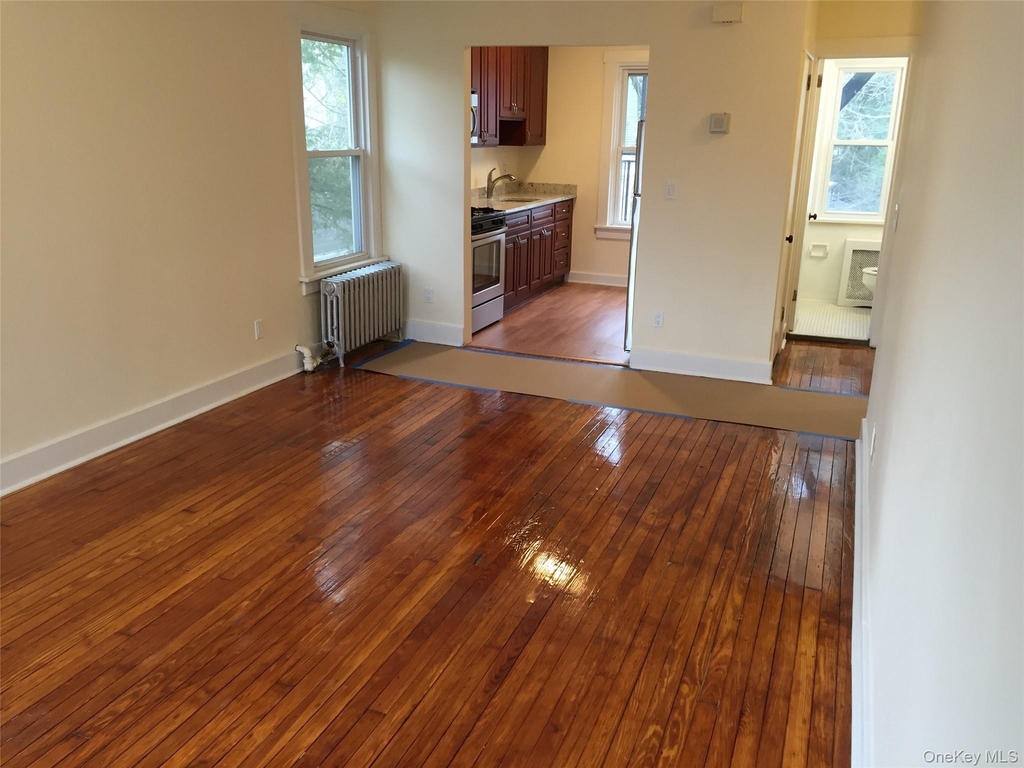 8 Parkway Terrace - Photo 2