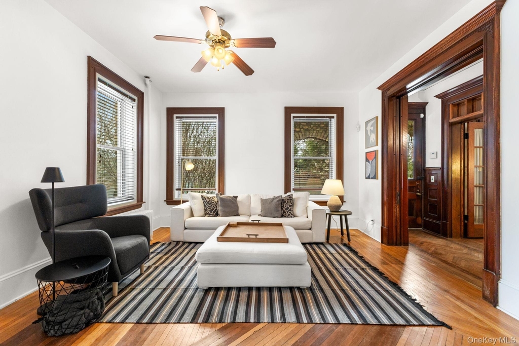 16 Bedford Road - Photo 1
