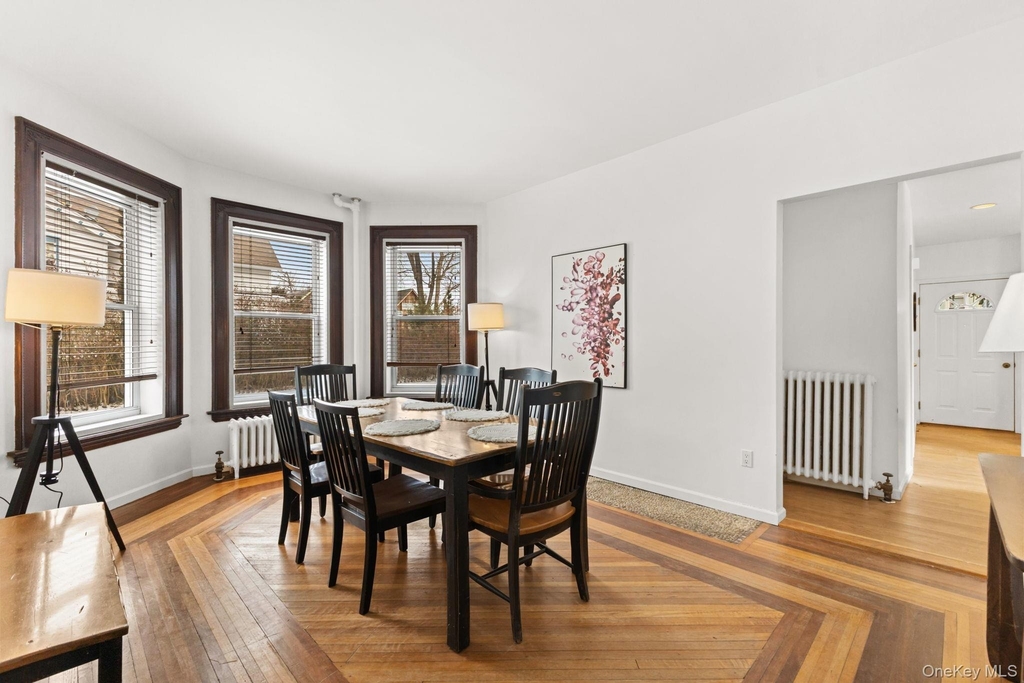 16 Bedford Road - Photo 5