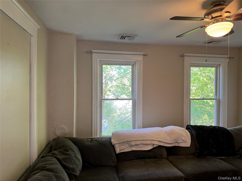 9 Bartlett Street - Photo 11