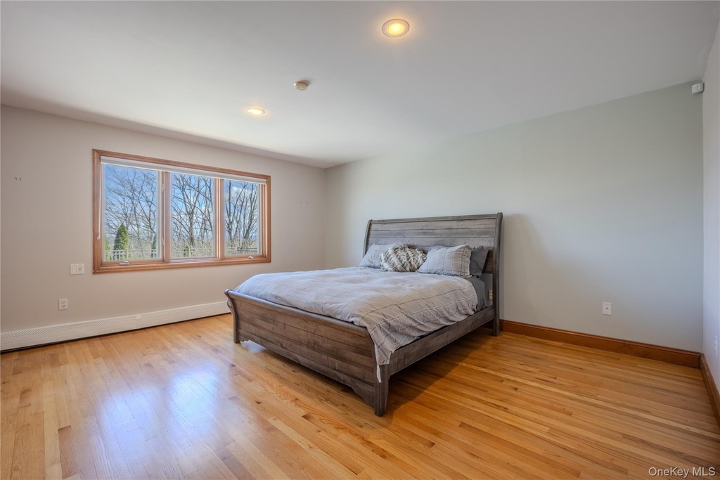 19-21 Lamela Drive - Photo 19
