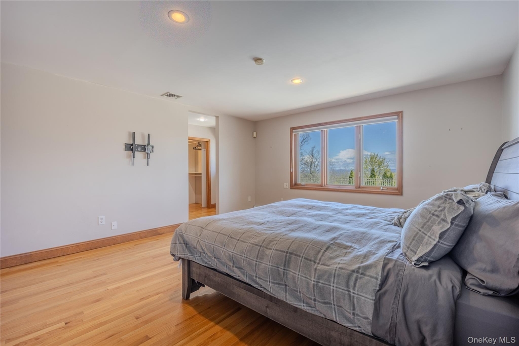 19-21 Lamela Drive - Photo 21