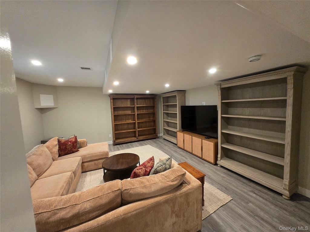 48 Jessup Avenue - Photo 18
