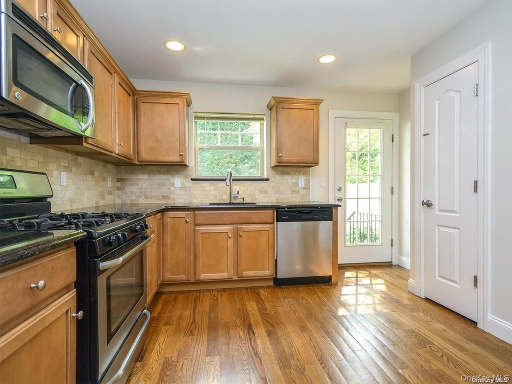 28 Dunes Lane - Photo 11