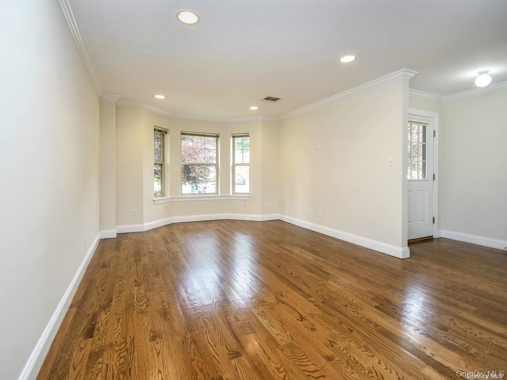 28 Dunes Lane - Photo 3