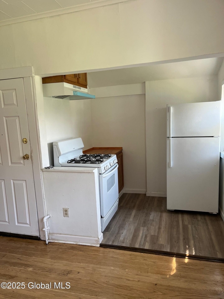 54 Main Avenue - Photo 11