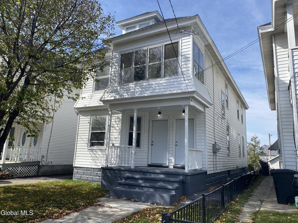 1755 Avenue B - Photo 0