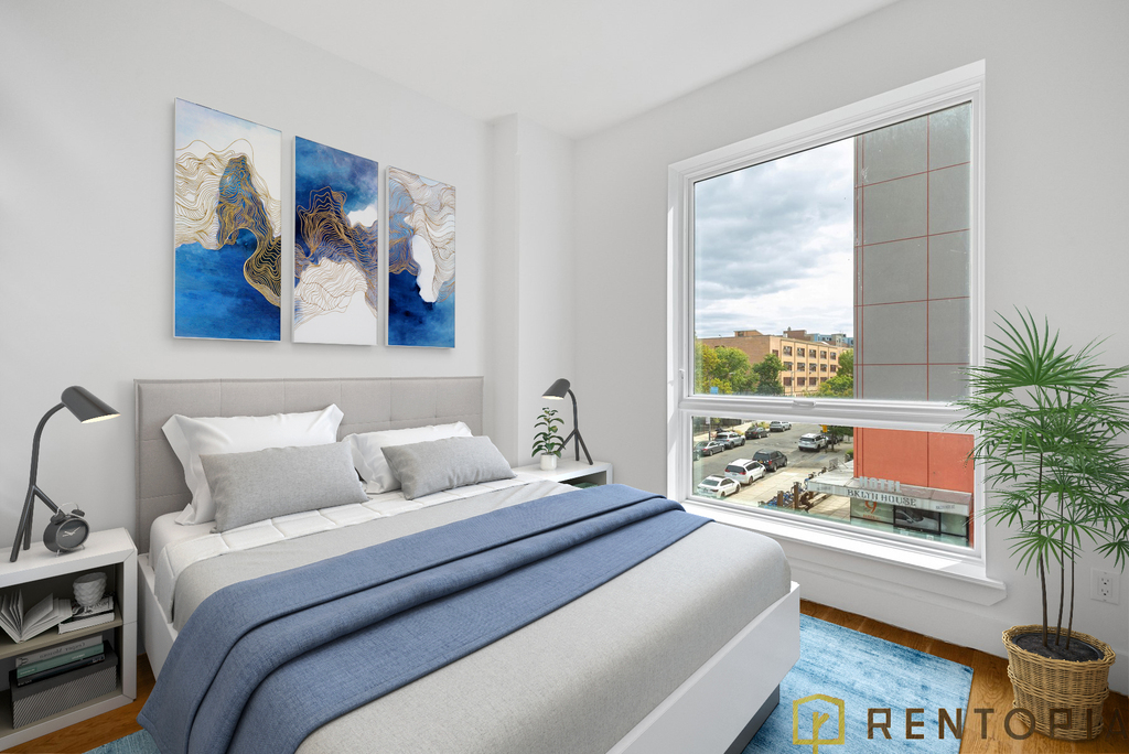 810 Flushing Avenue - Photo 8