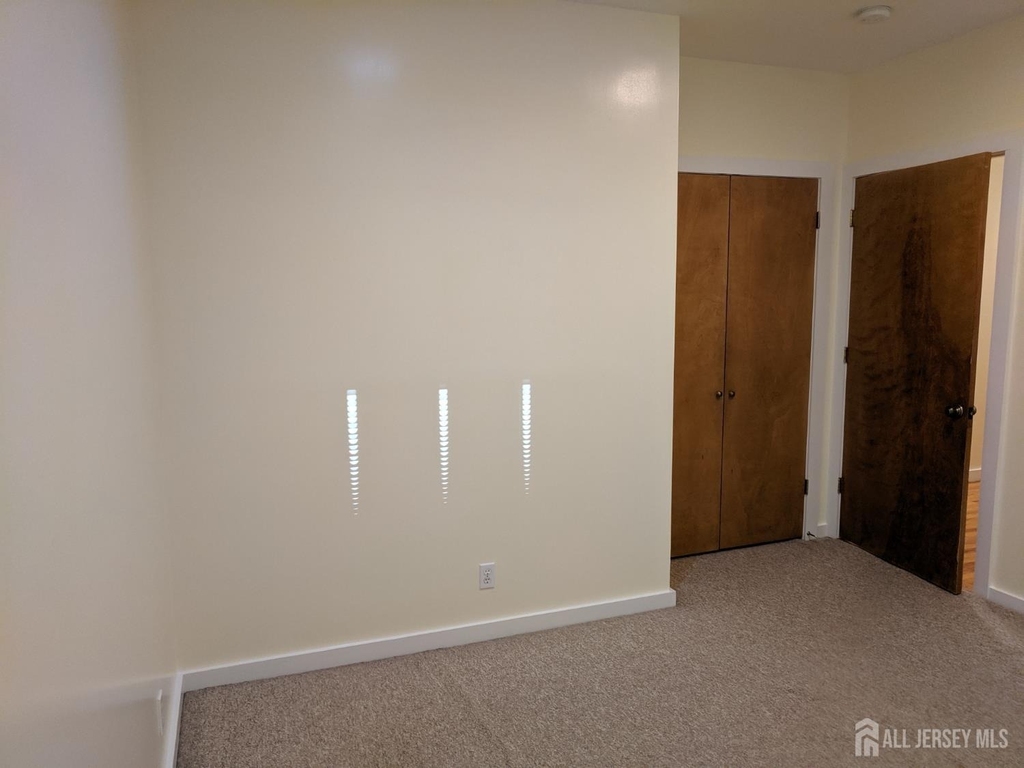 385 George Street - Photo 12