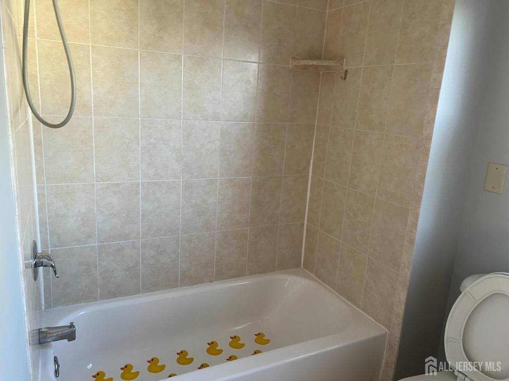 104 W. High Street - Photo 5