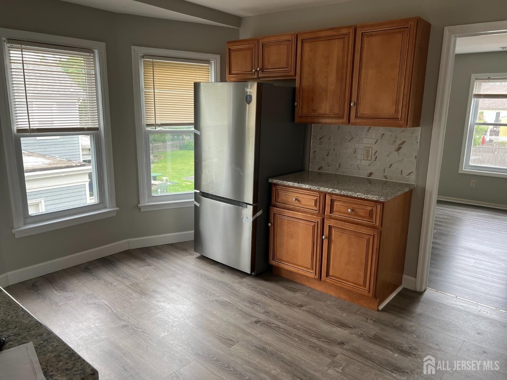 104 W. High Street - Photo 9