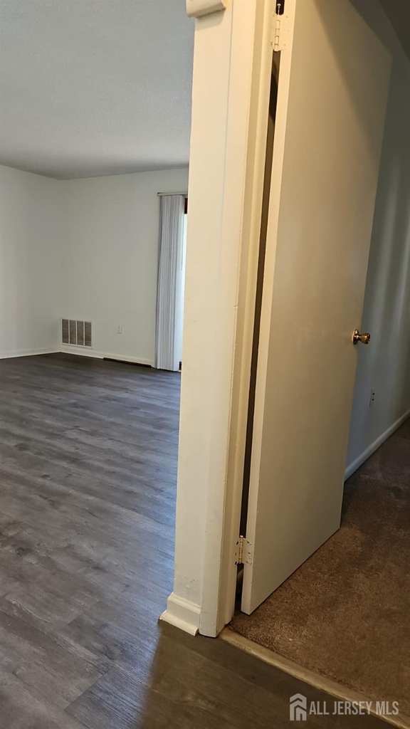 909 Ravens Crest Drive E - Photo 32