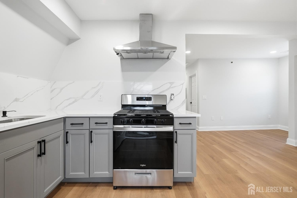 115 Remsen Avenue - Photo 24