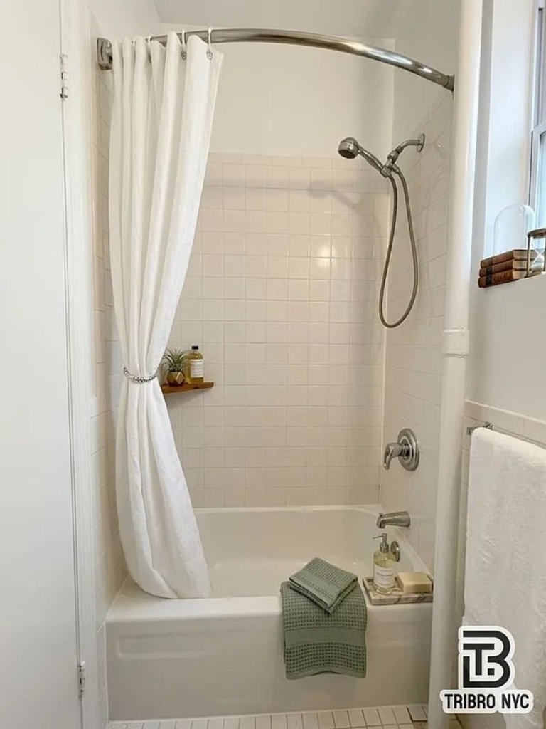 192 Bleecker Street - Photo 4