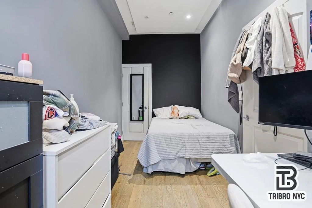 77 Suydam Street - Photo 3