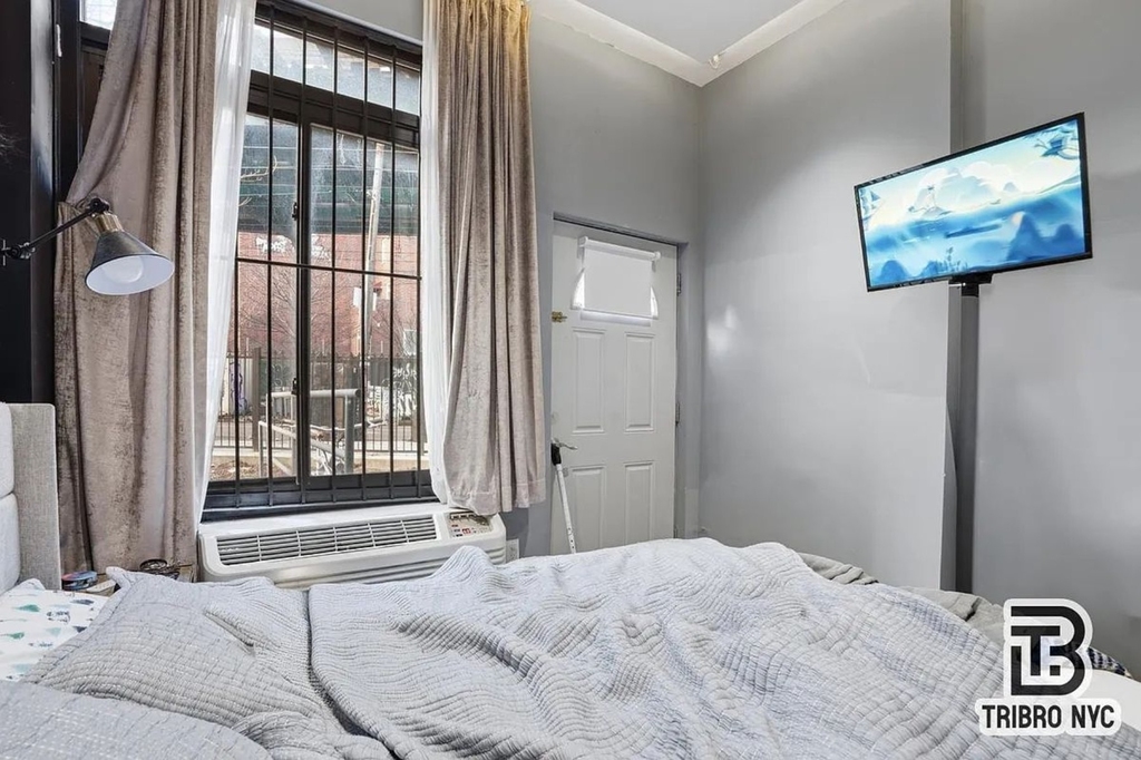 77 Suydam Street - Photo 4