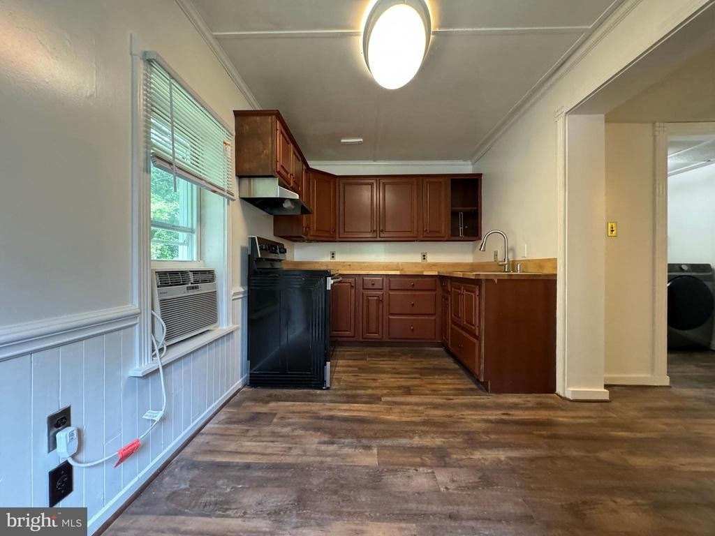 1005 Manning Drive - Photo 12