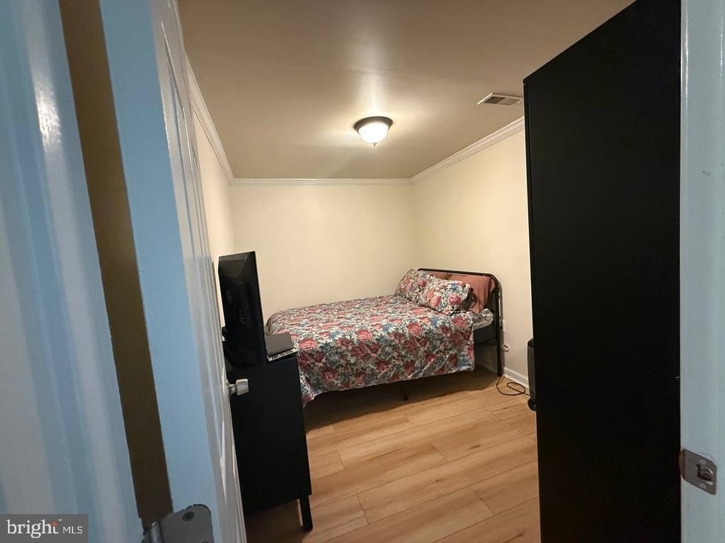 17929 Milroy Drive - Photo 3