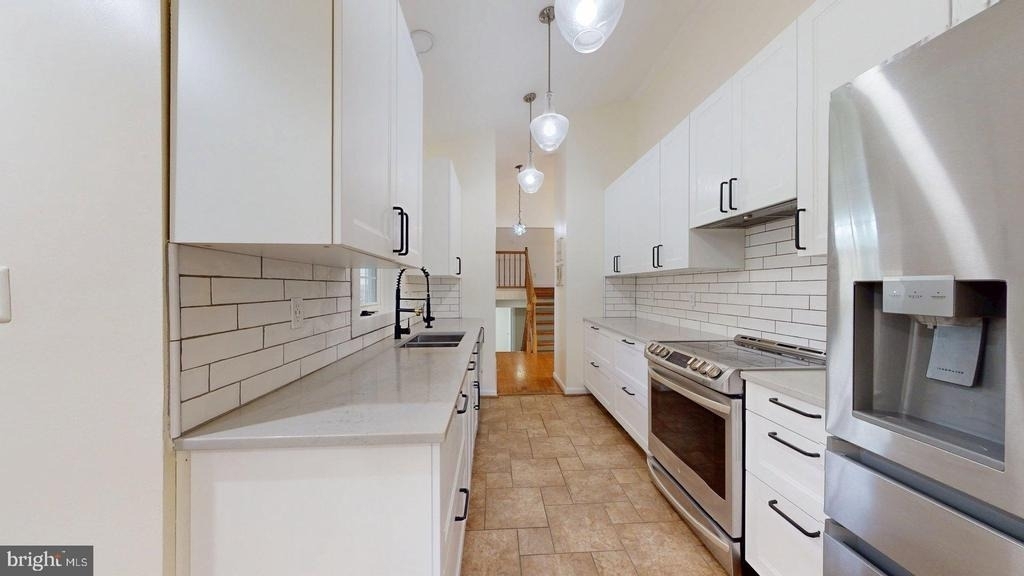 12043 Stoneford Drive - Photo 7