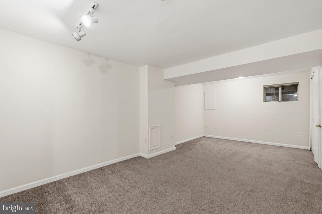 129 Bickel Court - Photo 17