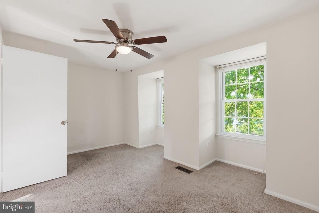 129 Bickel Court - Photo 12