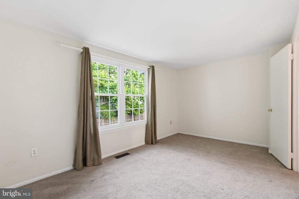 129 Bickel Court - Photo 10